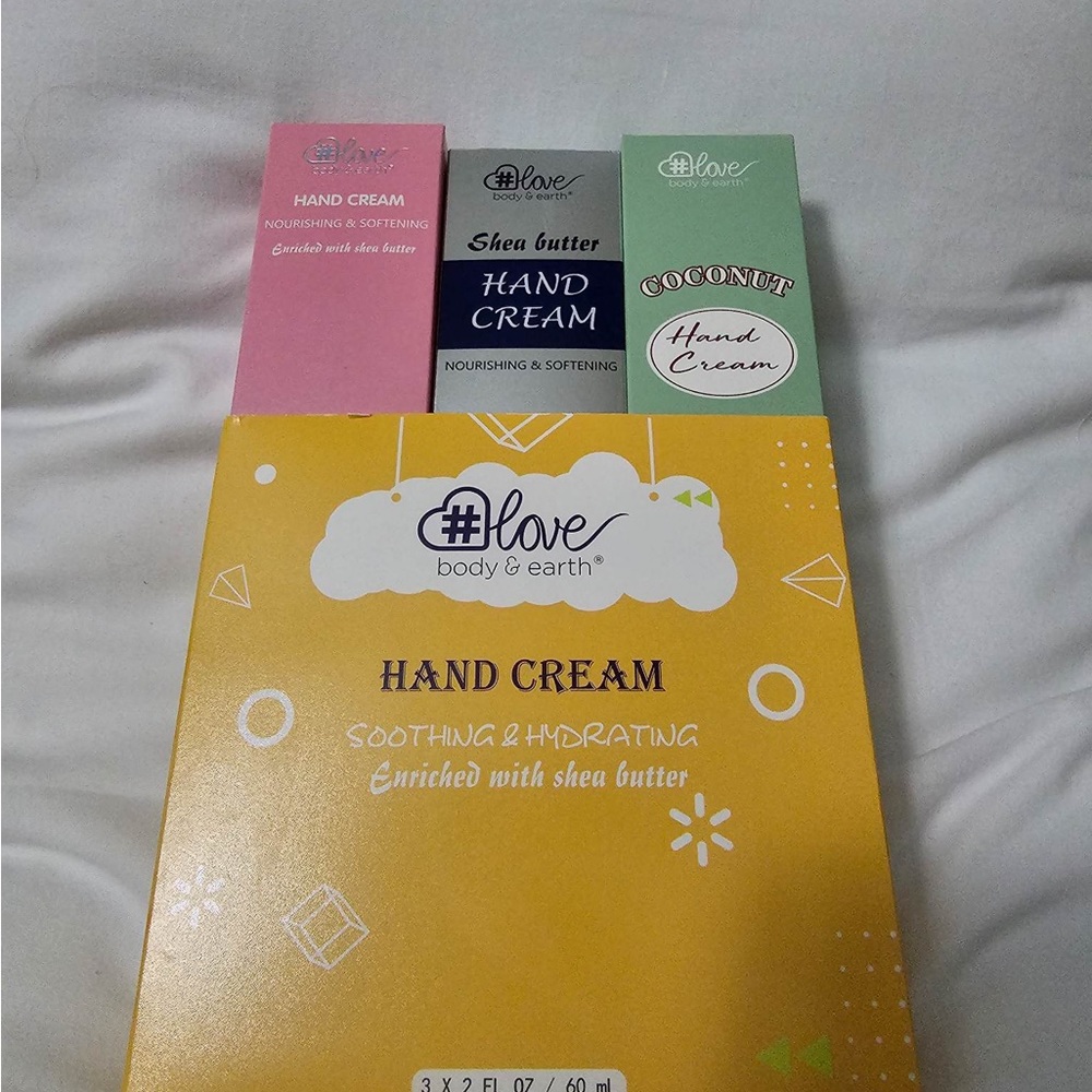 BODY & EARTH # LOVE Hand Cream Gift Set - Hand Cream Set for Women